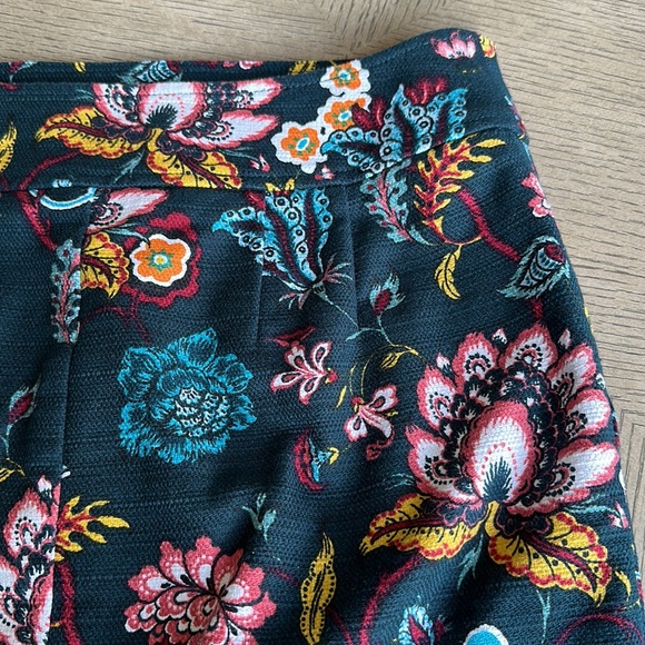 Ann Taylor LOFT Deep Teal Floral Skirt w/ Kick Pleat SZ 8 - Picture 12 of 14
